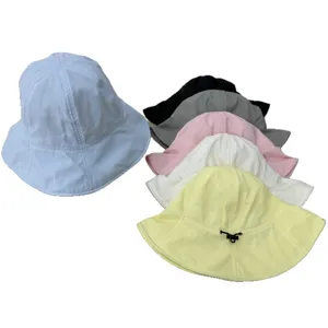 Lightweight breathable sun protection bucket hat for women, summer outdoor anti-UV sun hat.