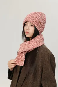 Korean style winter knitted beanie and scarf two-piece set, cozy wool blend pink speckled hat.
