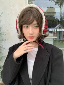 Thickened warm plush plaid earmuffs for women winter cute fleece lined outdoor ear warmers.