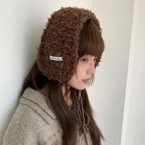 Koreanische flauschige Winter Ohrenschuetzer mit Baendern, dicke warme Ohrenschuetz Details.