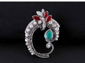 Vintage baroque style brooch pin with colorful crystal rhinestones for women scarf buckle accessory.