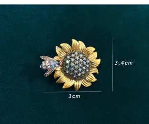 Vintage sunflower bee brooch rhinestone crystal lapel pin sweater coat clothing accessories