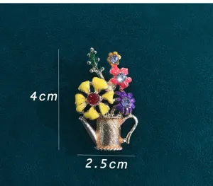 Vintage pastoral style watering can sunflower brooch pin for women coat hat accessories