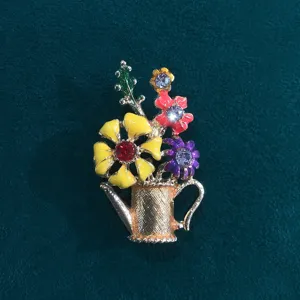 Vintage watering can flower brooch crystal pin for women coat scarf hat jewelry accessories