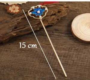 Épingle à cheveux lotus bleu vintage avec perles, bâtonnet élégant pour coiffure classique.