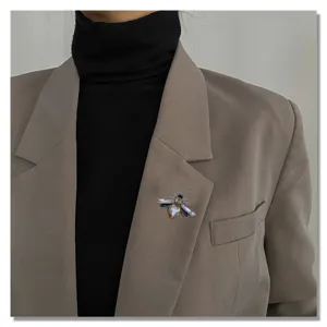 Elegante Glas Biene Brosche Strass Insekt Korsage für Damen Mantel Anzug Zubehör Nadel.