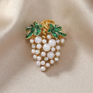Creative pearl grape brooch with green leaves and rhinestones, cute fashion pin for sweater.