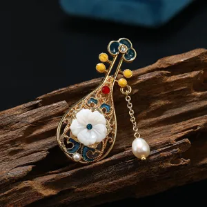 Traditionelle Chinesische Pipa Fächer Friedensschloss Brosche Legierung Mit Natürlicher Muschelblume Süßwasserperle Strass Quaste Handgemachte Emaille Nadel