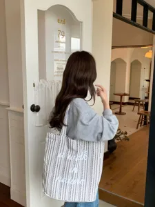 Sac cabas en toile rayée décontracté pour femme, grand sac bandoulière pour voyage.