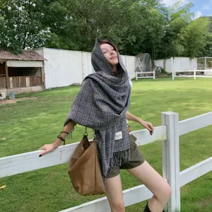 Damen Hahnentrittmuster Kaschmir-Imitat Schal Verdickter Warmer Winter Quaste Stola Klassischer Schwarz-Weißer Plaid Pashmina Schal
