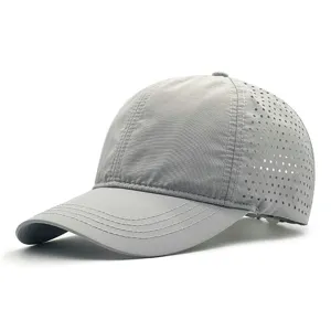 Men's grey quick-drying breathable baseball cap, summer mesh sports sun hat for outdoor sports.