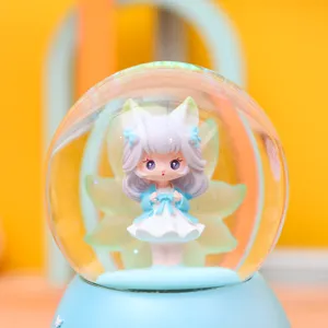 Bola de nieve musical de zorro de nueve colas, bonita figura de chica de anime.