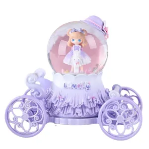 Boîte à musique boule à neige carrosse princesse Lolita avec lumières colorées cadeau