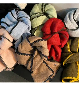 Verdichteter Imitats-Kaschmir Schal für Damen, warmer Winter-Halswärmer mit Deckenstich.