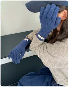 Wollstrick Touchscreen Handschuhe für Damen, stilvolles gesprenkeltes Garn, warm und gemütlich.