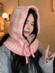Cómoda bufanda con capucha de punto a rayas rosas para mujer, detalle de gorro de invierno