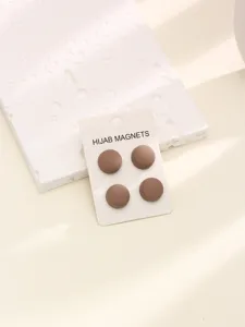 Aimants pour hijab ronds lot de quatre, épingles magnétiques marron mat pour foulards.
