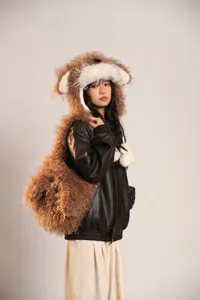 Automne hiver mignon duveteux chiot chapeau et sacensemble chaud peluche chapeau.