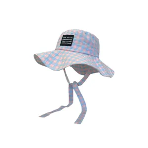 Cappello da pescatore a quadri blu e rosa retrò per donne, cappello sole estivo a tesa larga.