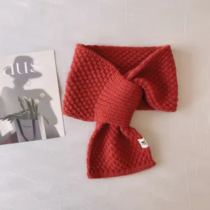 Roter Strick Schal Kreuz Winter warm dicker Halswaermer Damen Mode kuscheliger Kragen