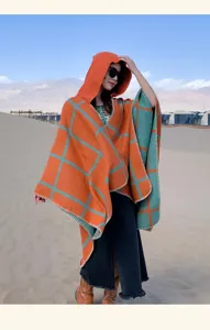 Mantella con cappuccio a quadri etnici da donna scialle caldo da viaggio all'aperto invernale