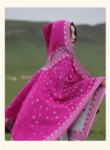 Ethischer Kapuzenstern Umhang Damen warme Winter Reise Oberbekleidung winddichter Poncho