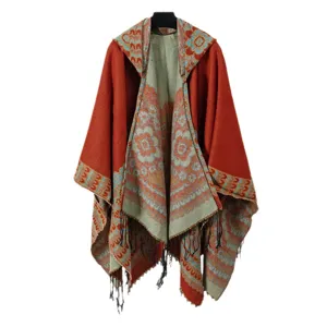 Cape à capuche imitation cachemire pompons style ethnique châle chaud d'hiver pour femmes