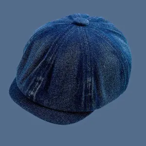 Vintage gewaschene Damen Denim Schiebermütze, klassische Achtkantmütze im Retro Stil.