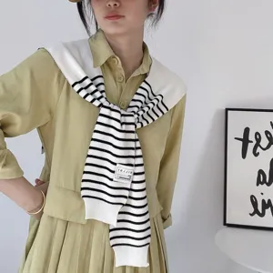 Striped knit shawl for women, stylish outer matching accessory, versatile neck guard vest.