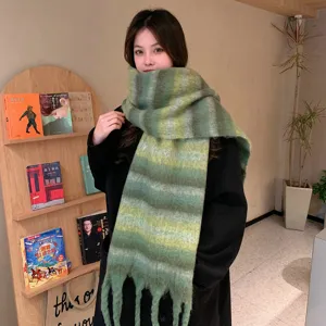 Sciarpa in maglia con nappe sfumate da donna, comodo scaldacollo invernale caldo e fitto rétro.