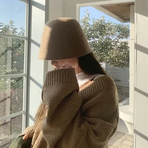 British retro wool felt bucket hat for women autumn winter stylish bell shaped cloche hat brown