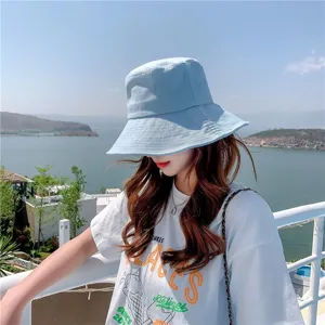 Sombrero de pescador para mujer, gorro de sol azul claro de tela casual, diseño plegable.