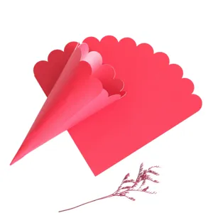 Red scalloped paper cones for wedding confetti, DIY party rice flower holders, 200g cardstock.