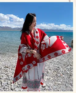 Poncho chal de punto rojo blanco patrón floral geométrico capa cálida viaje moda al aire libre