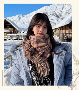 Echarpe en laine a carreaux classique pour femme en automne hiver, foulard chaud et doux.