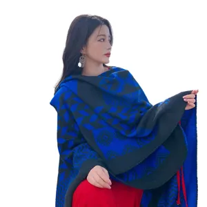 Damen Split Poncho Kaschmirimitat warmer Schal, blaue geometrische Winterdecke.