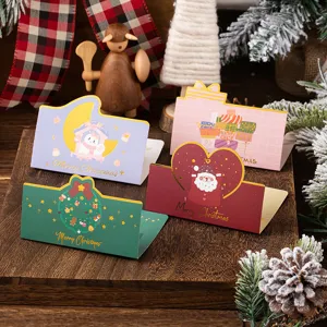 Kerst vouwkaart set voor bloemen bakkerij geschenkverpakking en feestelijke wensen.