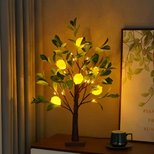 Nahaufnahme des warmen LED Zitronenbaum Lichts für eine gemütliche Raumatmosphäre Dekoration.
