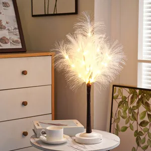Romantische Feder Tischlampe LED Nachtlicht USB Batteriebetriebene Federbaum Atmosphäre Licht Schlafzimmer Heimdekoration Geschenk