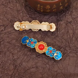 Retro cloisonné veerklem haarspeld met auspicious wolk patroon, elegante antieke knot haaraccessoire.