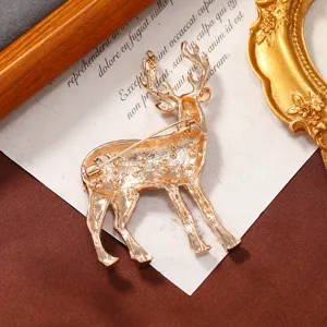 Vintage gold Christmas elk deer brooch pin for women winter fashion animal jewelry accessory