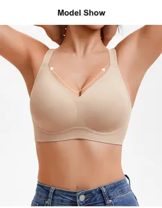 Vista detallada del sujetador nude sin costuras en modelo, diseño suave y cómodo con soporte.