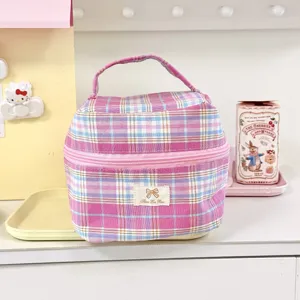 Rosa karierte Kosmetiktasche mit Griff, tragbarer Make-up Organizer für Reisen und Alltag.