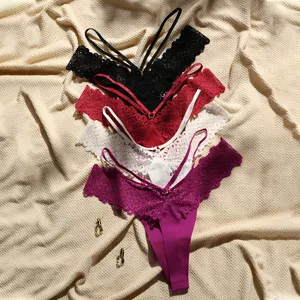 Sexy stringa in pizzo sottile a vita bassa mutandine estive traspiranti da donna