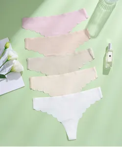 Set di perizoma senza cuciture con bordi smerlati, intimo da donna in morbida seta di ghiaccio.