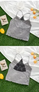Graues Ripp-Oberteil mit schwarzer Spitzen-Rückenlösung, atmungsaktives Damen Top, Detailansicht