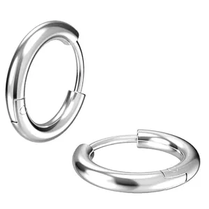 Stainless Steel Hoop Earrings Minimalist Round Circle Huggie Earrings for Daily Wear Style