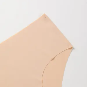 Naadloze ijszijde dames slip dun ademend huidskleur comfortabel ondergoed zomer top