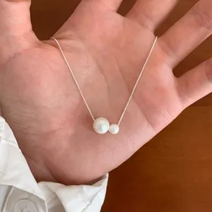 Élégant Collier Pendentif en Perle Artificielle en Alliage Minimaliste Chaîne Ras du Cou Double Perle Tons Argent Bijoux pour Femmes Quotidien