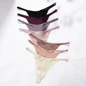 Women's Seamless Thong Low Waist Ice Silk Quick Drying Sports Panties Breathable Sexy Everyday Underwear
